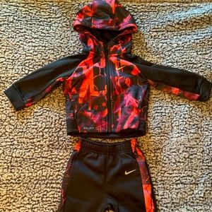 Nike Toddler Jogging Suit